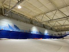 -乔波室内滑雪场