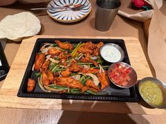 -必胜客(大宁路店)