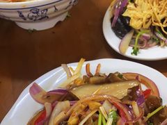 -河南占军烩面馆(中华广场店)