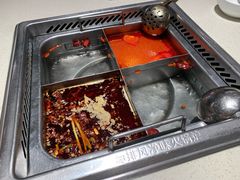 四宫格锅底-海底捞火锅(亲子主题北金鹰店)