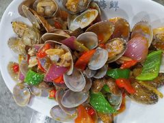 -四川小胡子海鲜(丁村万人海鲜广场店)