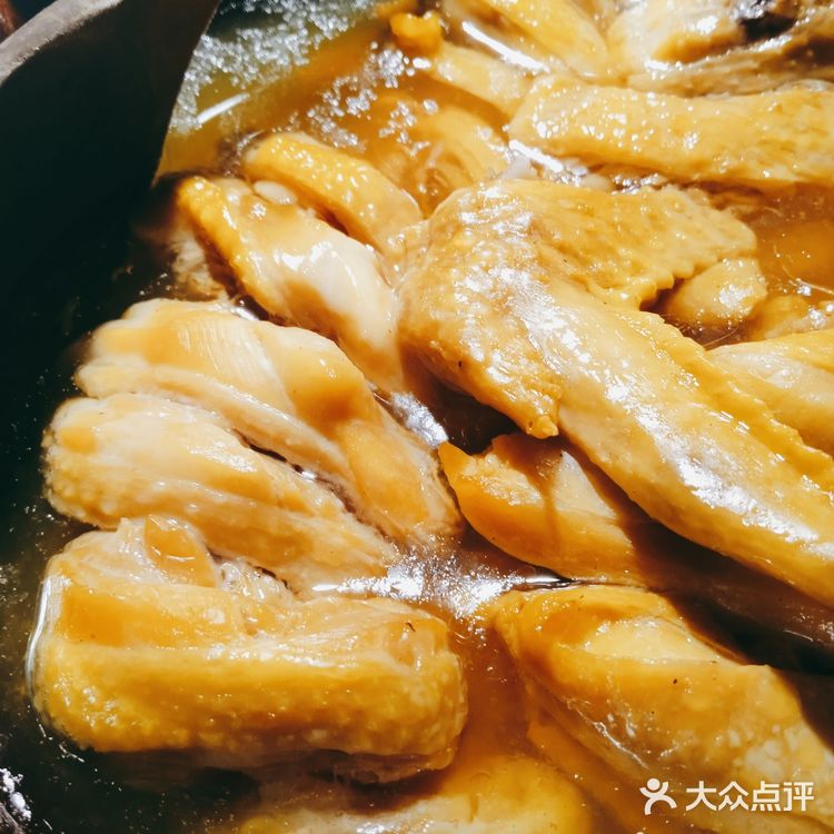 这是一家开了有10多年的老店了，现在换了新的地方