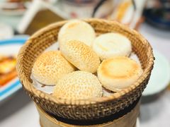 空心芝麻烧饼-四世同堂·京菜·烤鸭(双井店)