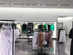 -ZARA(熙地港店)