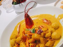 -醉辉皇上海之巅(上海中心大厦店)