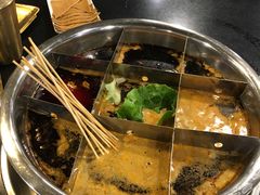 -邓莽子老火锅(中兴路总店)