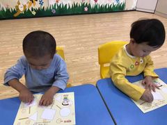 -爱乐梵国际儿童教育中心(古美店)