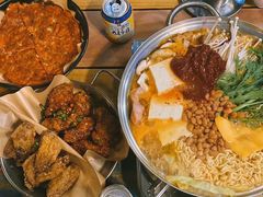 炸鸡翅一半一半-富乐满韩国正宗炸鸡韩国料理(虹泉路店)