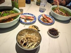 -镇南锅盖面馆(解放路店)