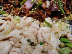 -小鱼小牛·鱼牛干锅·脆鱼火锅(世欧广场店)