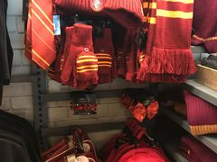 -九又四分之三站台哈利波特商店