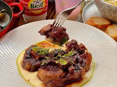 -Brut Eatery Wine Bar & Restaurant (建国东路店)