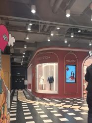 -meland亲子乐园(北京首开通州万象汇店)