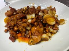 -闫府私房菜(恒隆店)