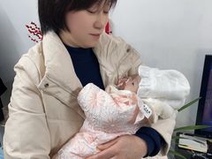 -爱贝尔高端月嫂(母婴护理)