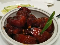 红烧肉加蛋-蝶园·装修中(BFC外滩金融中心店)