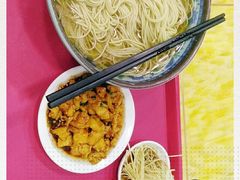 -老陆稿荐(西中市店)