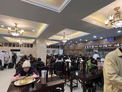 -方中山胡辣汤(顺河路店)
