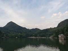 -黔灵山公园