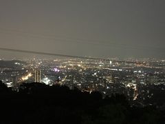 -草山夜未眠景观餐厅