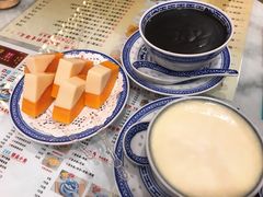 -广信牛奶甜品世家(台东店)