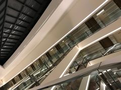 -上海滴水湖皇冠假日酒店