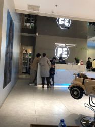 -PE SALON