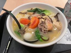 -蒙自源米线大王(东站店)