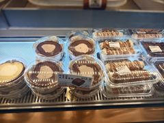 -鲍师傅糕点(江苏路店)