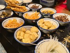 -九鼎轩脆毛肚火锅(南京东路店)