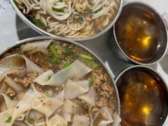 -正宗杨记普洱酸醋米线(总店)