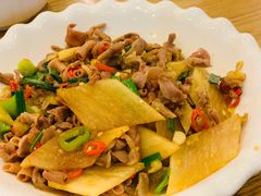 酸萝卜鸡杂-湘缘道客•湘缘饭店·25年湘菜馆(古墩路店)
