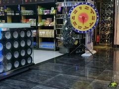 -GAGA主题量贩式KTV平价店(工大店)