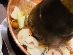 -东来顺铜锅炭火涮肉(上地华联店)