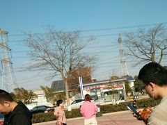 -八仙台服务区-停车场