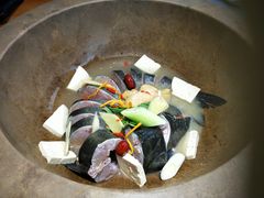 -滇小鱼·云南野生菌火锅(上杭路店)