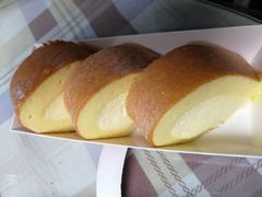 -红宝石·鲜奶小方·海派西点房(金杨店)