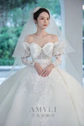 -艾米丽婚纱礼服