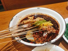 -诚铭记·虾仁汤包·成都小吃(融创店)