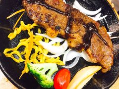 -菲尼克斯牛排店(杉杉奥特莱斯店)