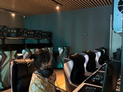 -涨巢·潮玩水疗局