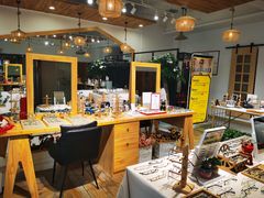 -肆兮眼镜·蔡司·徕卡战略合作店(大坪店)