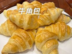 牛角包-大天然酒店(军民路店)