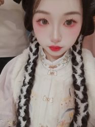 -一揽芳华汉服旗袍体验馆(拙政园店)