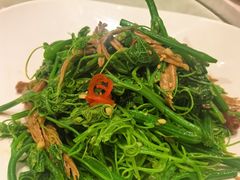 -有喜胶东小馆(太申祥和店)