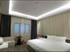 -雲宜贵宾舍酒店(深圳龙东地铁站店)