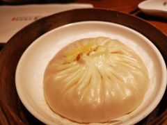 手拆蟹粉灌汤包-包小笼·金牌汤包(中山路店)