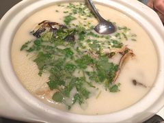 大砂锅炖鱼头-丹江渔村(望京店)