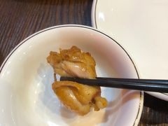 -虾弄弄海派小龙虾·牛羊蝎子火锅