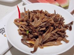 -小鱼小牛(世欧广场店)